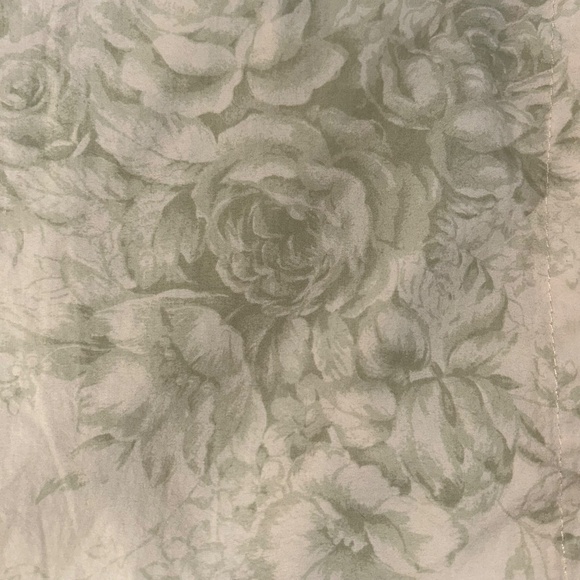 Shabby Chic graycabbage rose  mini accent pillows pair 2 pieces DISCONTINUED - Picture 3 of 5